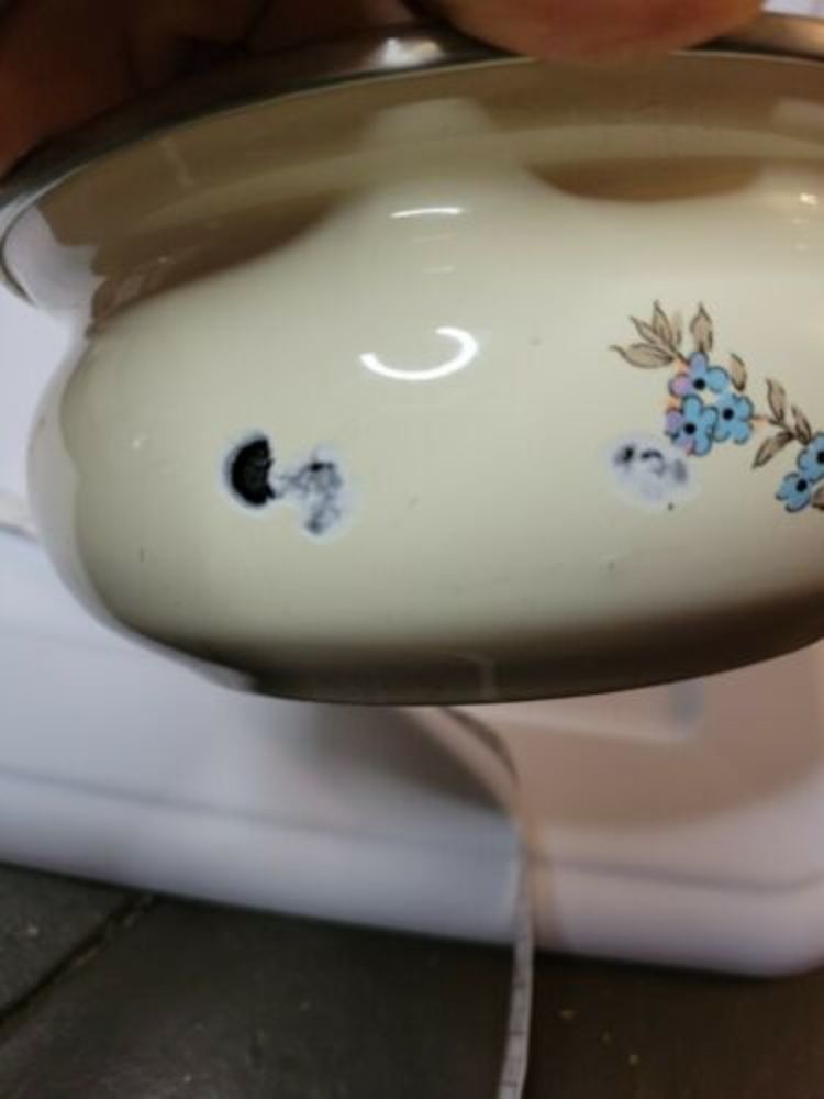 Vintage Retro 6 in Enamelware Cooking Pot W/ Gold Handle Floral - Picture 12 of 14